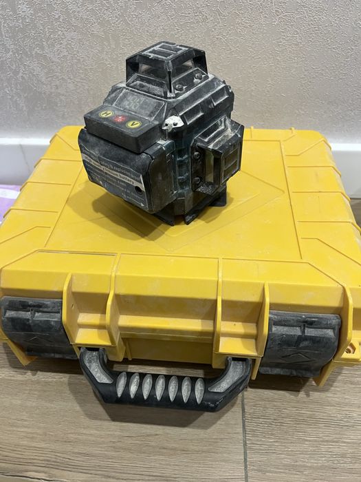 Продам лазерный уровень.