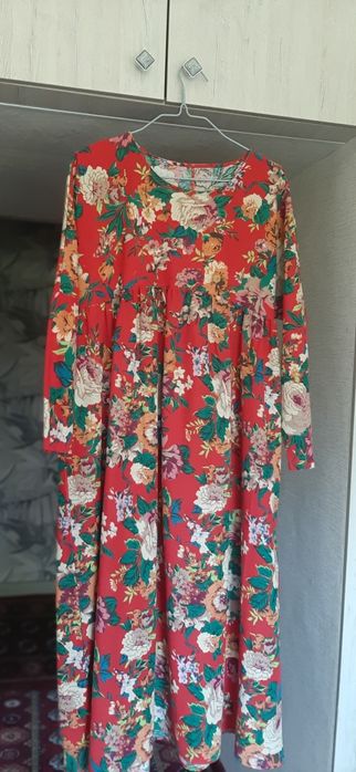 Продаётся льняное платье 50 размера