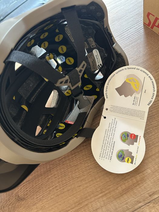 Specialized Tactic 4 MIPS MTB каска – размер S 51–56 см