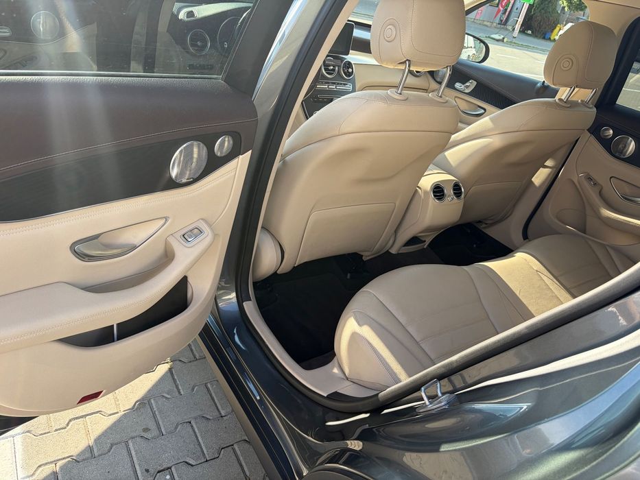 Mercedes-Benz GLC Mercedes Benz GLC 250 D 4MATIC an 2016
