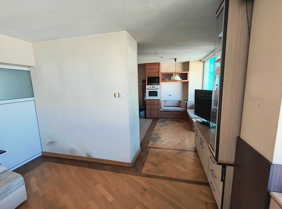 Продава се Тристаен апартамент в Стара Загора, Център - 76 кв.м за 1277 €/кв.м - Снимка #1