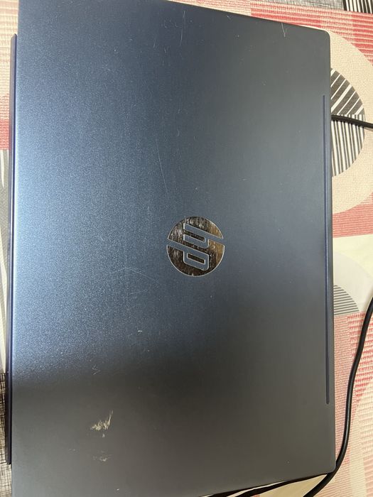 Laptop Hp 8gb ram, i5-1035G1, ssd 238gb