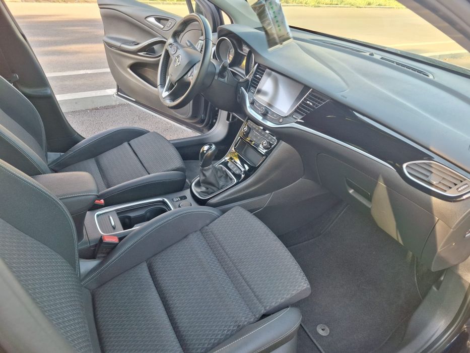 OPEL Astra 2019 — imagine 4
