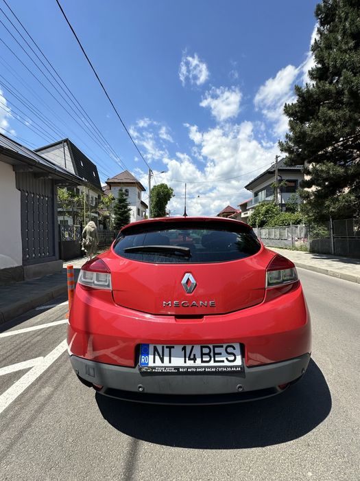 RENAULT Megane 2010 — imagine 5