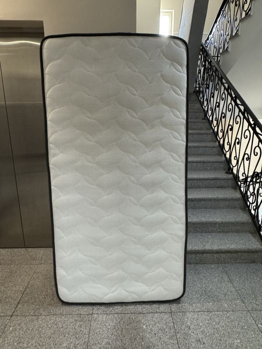 Матрац б/у 200х100см