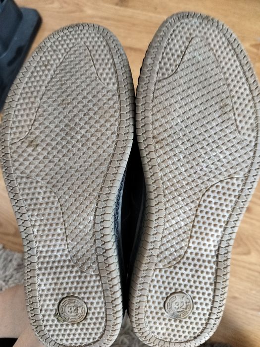 Детская обувь. .