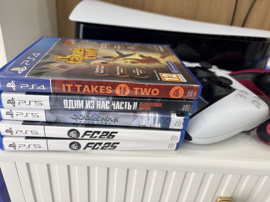 Продаю PS5 с дисководом