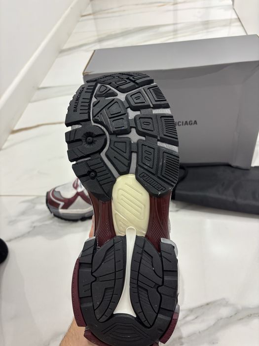 Balenciaga Runner visinii 44