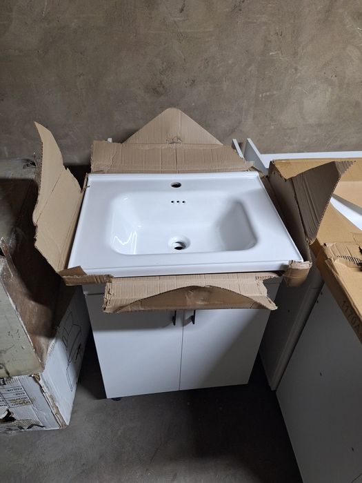 Продам тумба с раковиной