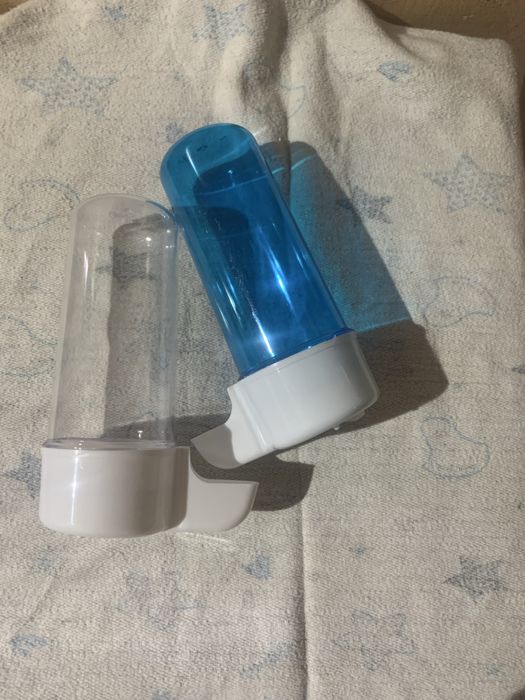 Поилки для птиц новые