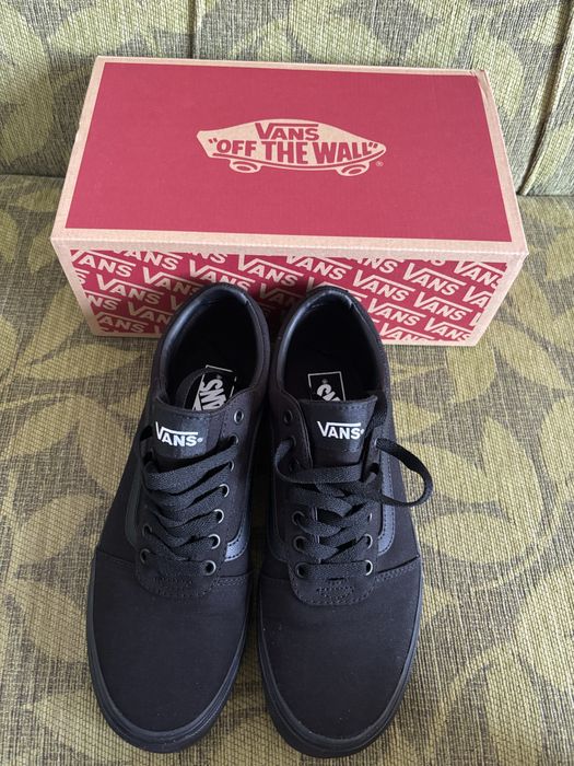 Нови Мъжки маратонки Vans Ward