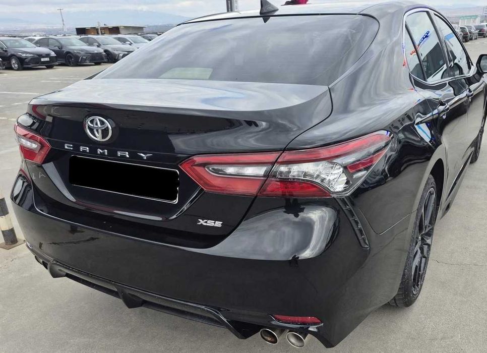 продам Toyota Camry 2023