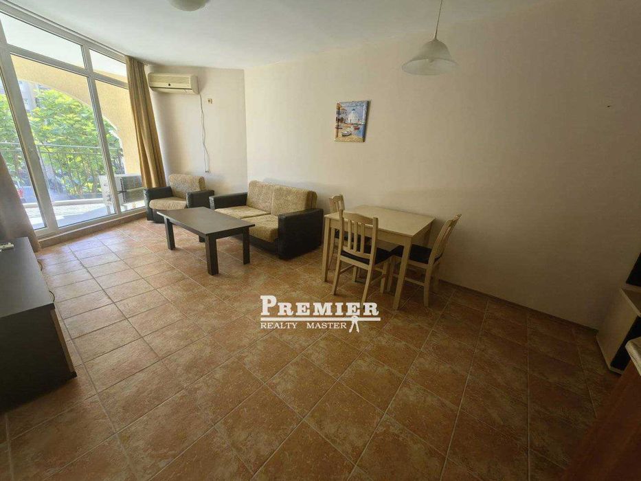 Продава се Двустаен апартамент в Бургас, Акациите - 80 кв.м за 913 €/кв.м - Снимка #4