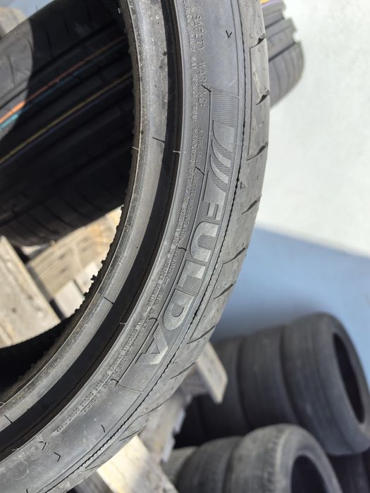 225/40/18 Фулда ДОТ 2019 г - Чисто Нови