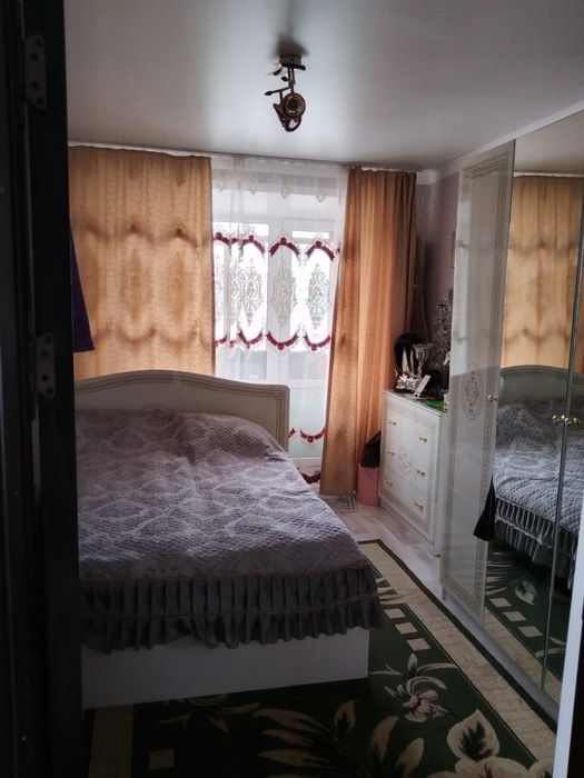 Продам 4х комнатную квартиру