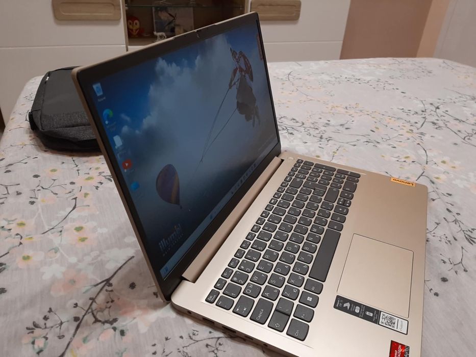 Лаптоп LENOVO IdeaPad 1 15ALC7