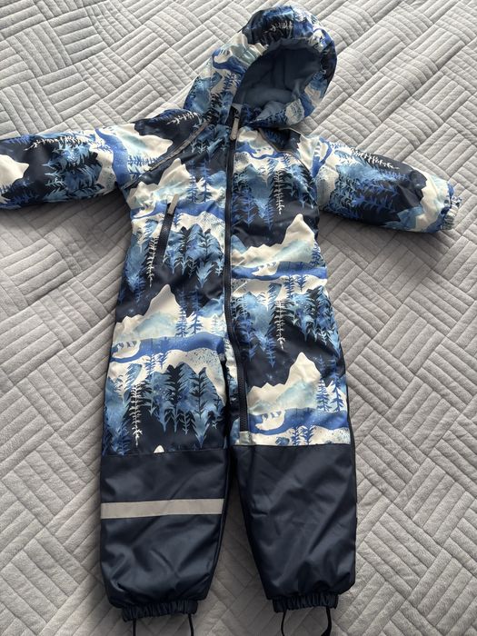 Продам комбинезон зимний