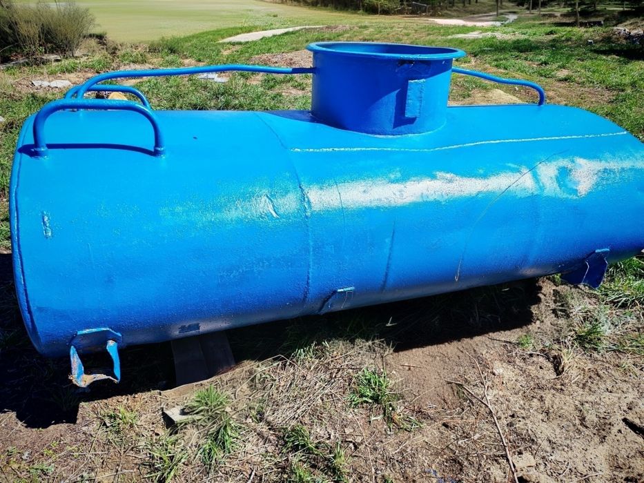 Продаётся ёмкость (цистерна)