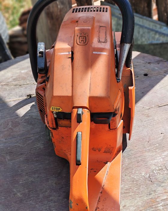 Husqvarna 162 se funcțională. Drujba