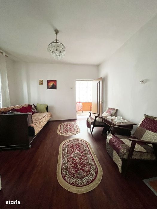 Vanzare casa in Sona