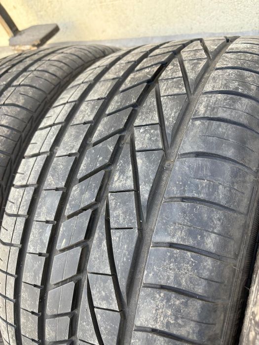 Продавам  гуми GOODYEAR 20" sport packet 245/40  275/35