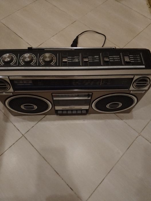 Редкая винтажная магнитола