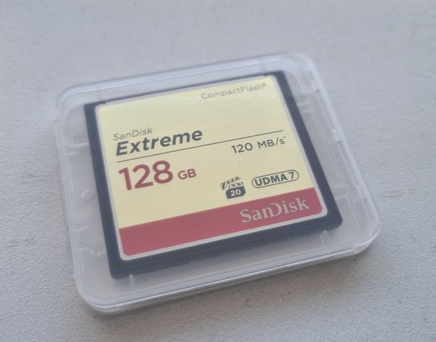 CompactFlash карта SanDisk Extreme 128GB (нова)