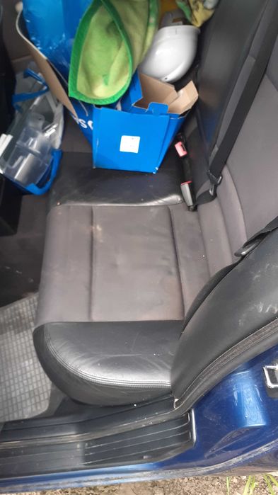 Bmew e46 touring 320 136cp  i t recaro jante radiat