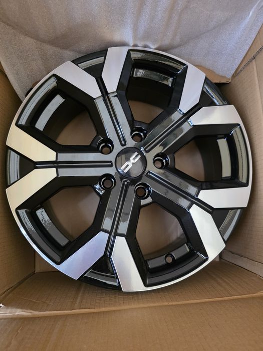 Jante de aliaj pentru dacia duster pe 16 marca rc wheels  model  514