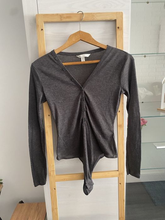 Сиво боди H&M с копчета