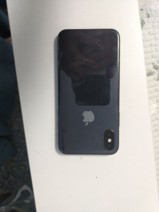 Продаю аифон х на запчясть