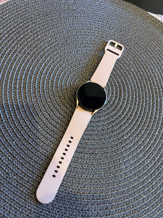 Samsung Galaxy Watch 4