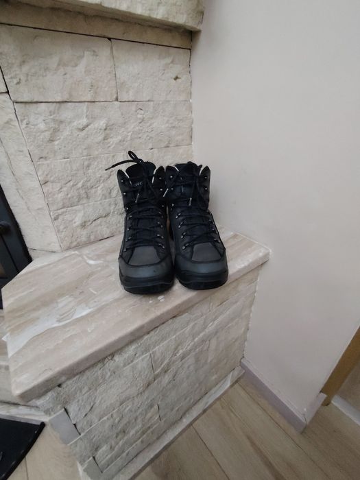 Lowa Renegade Mid 42