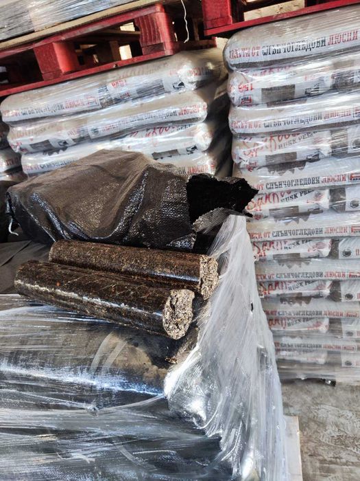 Слънчогледови еко брикети