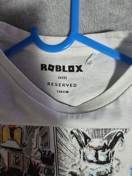 Бяла тениска Reserved с ROLBLOX 134см