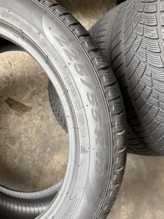 2 anvelope iarna 225/55/19 , Pirelli , DOT 2022 , 6.5 mm