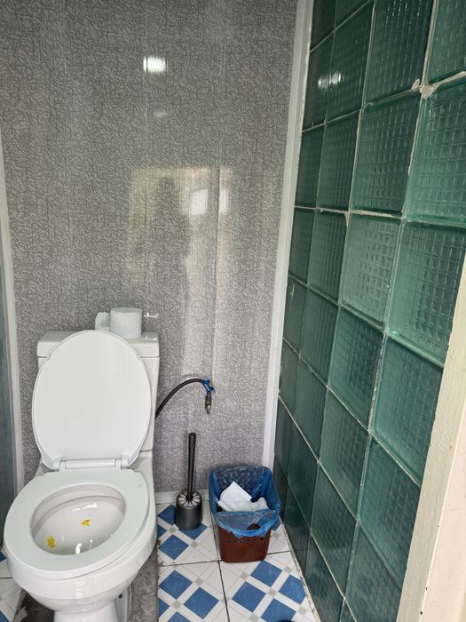 Продам дом в общем дворе