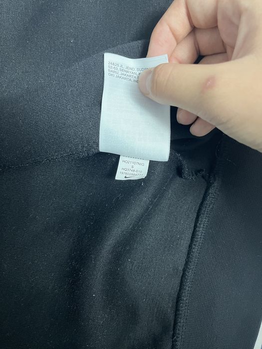 Продам nike tech fleece central cee xs размер