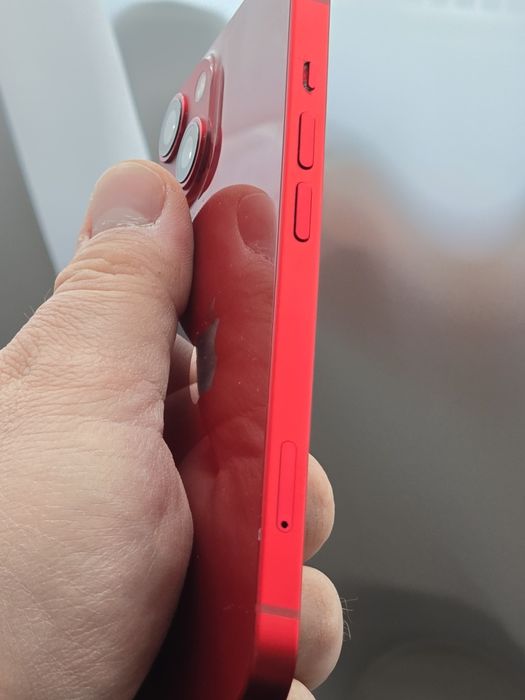 Iphone 13 RED Edition, 256GB, stare foarte bună
