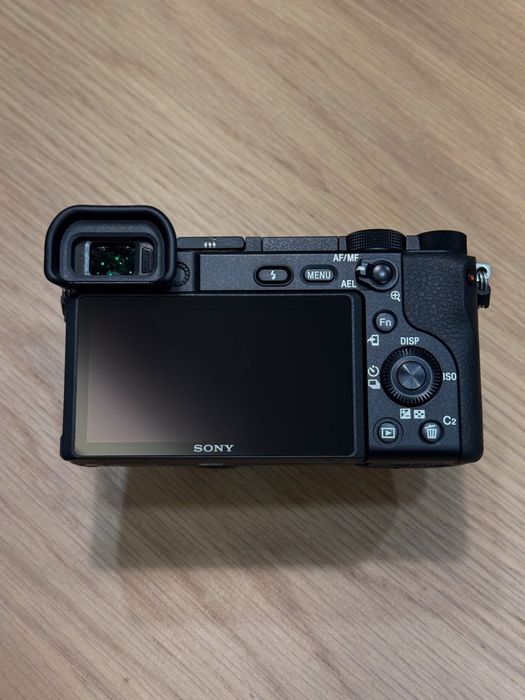 Фотоаппарат Sony 6400