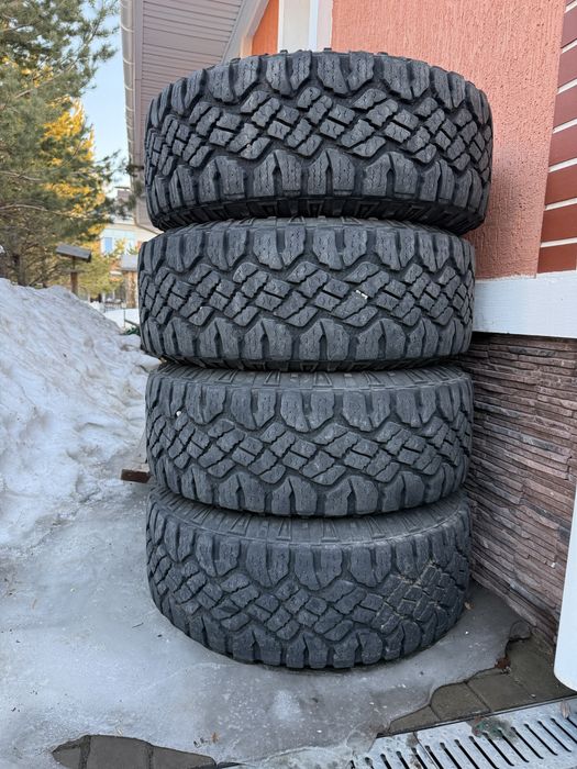 Шины с дисками на 285.70.R17