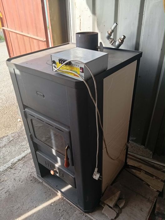 Камина с водна риза