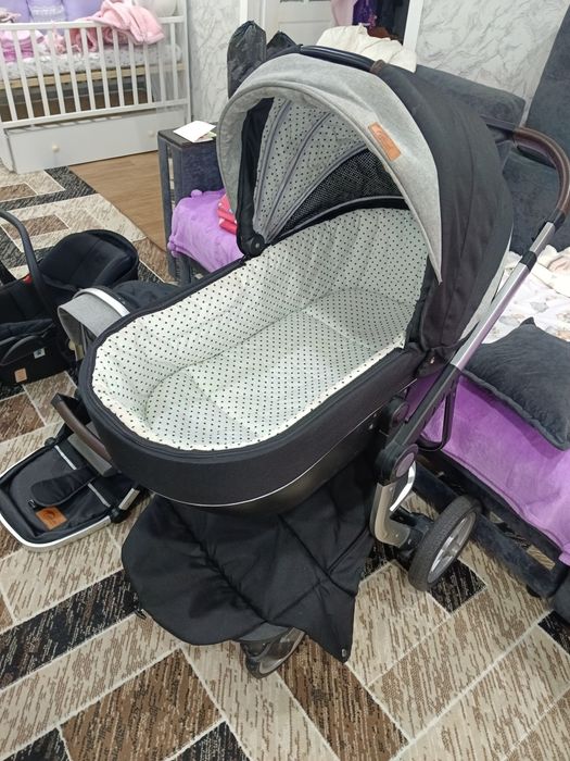 Продам коляску зима-лето