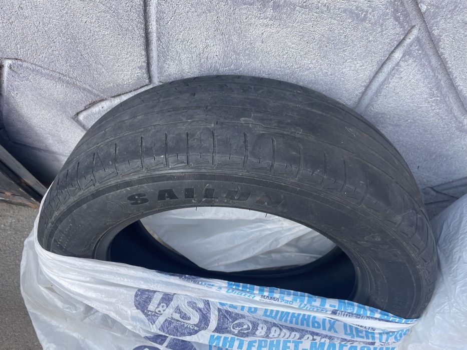 225/60/18 шины продам