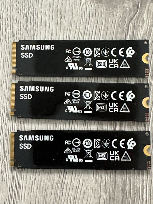 Продам новый Samsung PM9C1b 512GB  MZ-VL8512D
