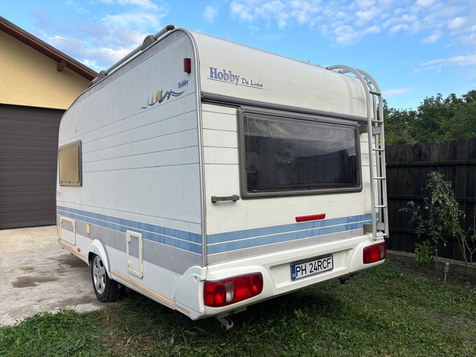 Vând rulotă înmatriculată