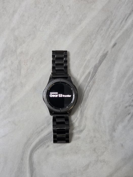 Смарт-часы Samsung Gear S3 Frontier