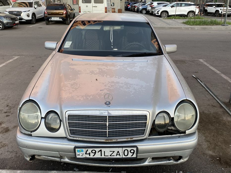 Продам мерседес лупарик