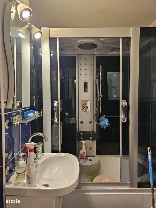 3 camere Mioveni