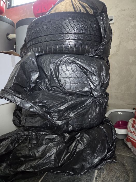 4 бр. зимни гуми Falken Eurowinter HS02 Pro 265/35 R20 – като нови, 6000 км